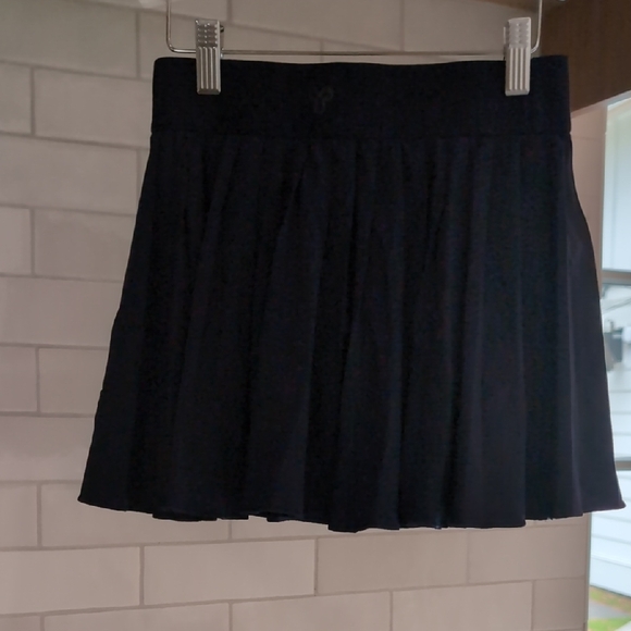 Aritzia TnaMOVE™ Tennis Pro Mini Skirt - Picture 6 of 8